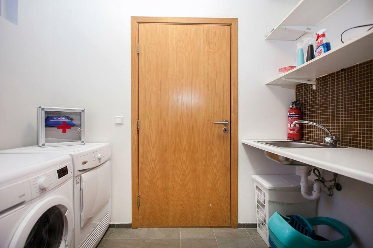 Cozy 3 Bedroom House Near The Blue Lagoon * Njarthvik